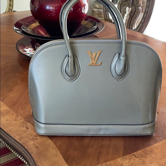 Beautiful brand new bag - Picture 3 of 8